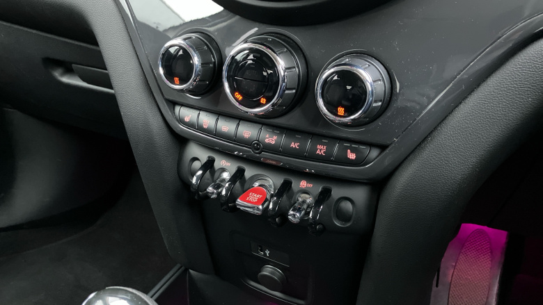 MINI Countryman 1.5 Cooper Classic 5dr Auto Petrol Hatchback